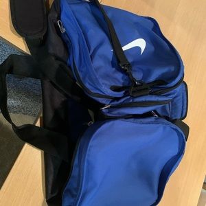 Large Nike Duffle Bag